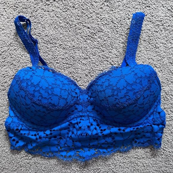 Pink lace bralette - Picture 1 of 2